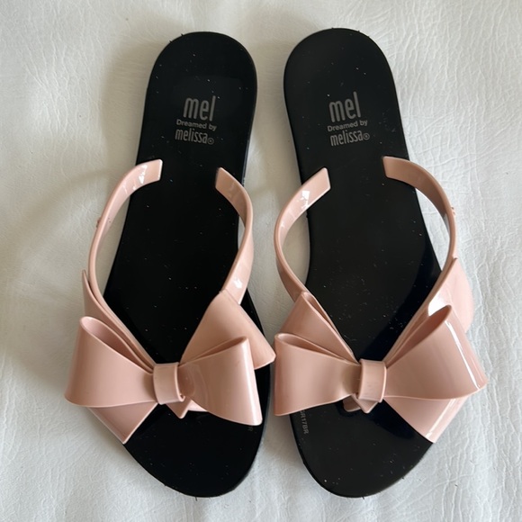 New in the box Mel, dreamed by Melissa harmonic bow III INF black/pink girls - Picture 3 of 7